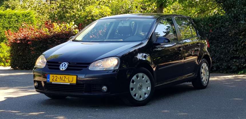 VW Golf Nieuwe APK / Navigatie / Cruisecontrol / Climatronic / NAP