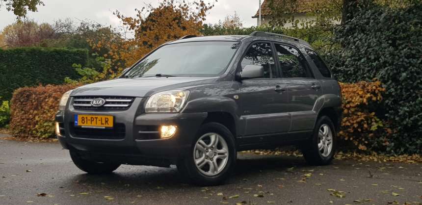 Kia Sportage 4x4 / Trekhaak / Open dak /  Cruisecontrol / Automatische airco / NAP