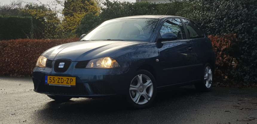 SEAT Ibiza Nieuwe distributie / Grote beurt / Navigatie / Airco / Cruisecontrol /NAP